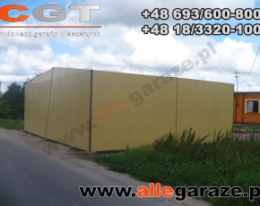 Garaż blaszany 8x6 dwuspadowy piaskowy RAL1002 brama uchylna