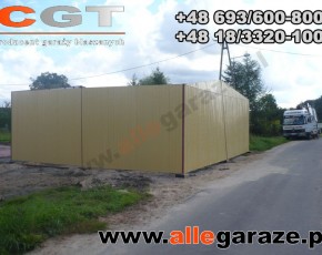 Garaż blaszany 8x6 dwuspadowy piaskowy RAL1002 brama uchylna