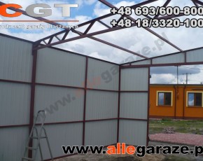 Garaż blaszany 8x6 dwuspadowy piaskowy RAL1002 brama uchylna