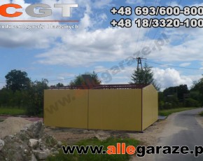 Garaż blaszany 8x6 dwuspadowy piaskowy RAL1002 brama uchylna